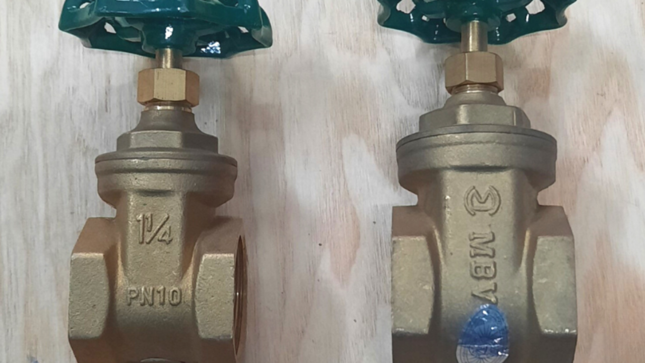 van-cua-dong-mbv-pn10